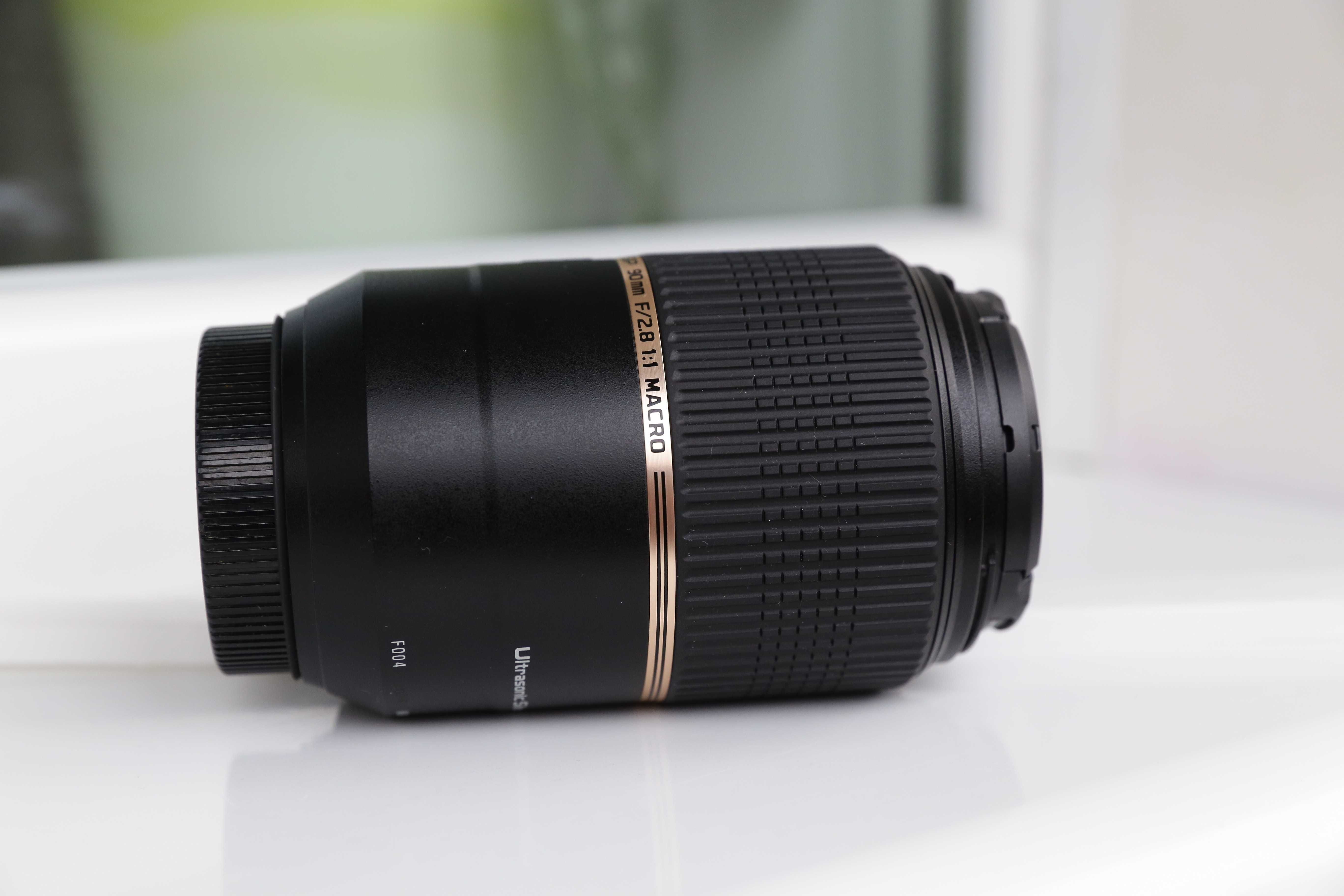 Tamron AF 90mm 2.8 VC для Nikon