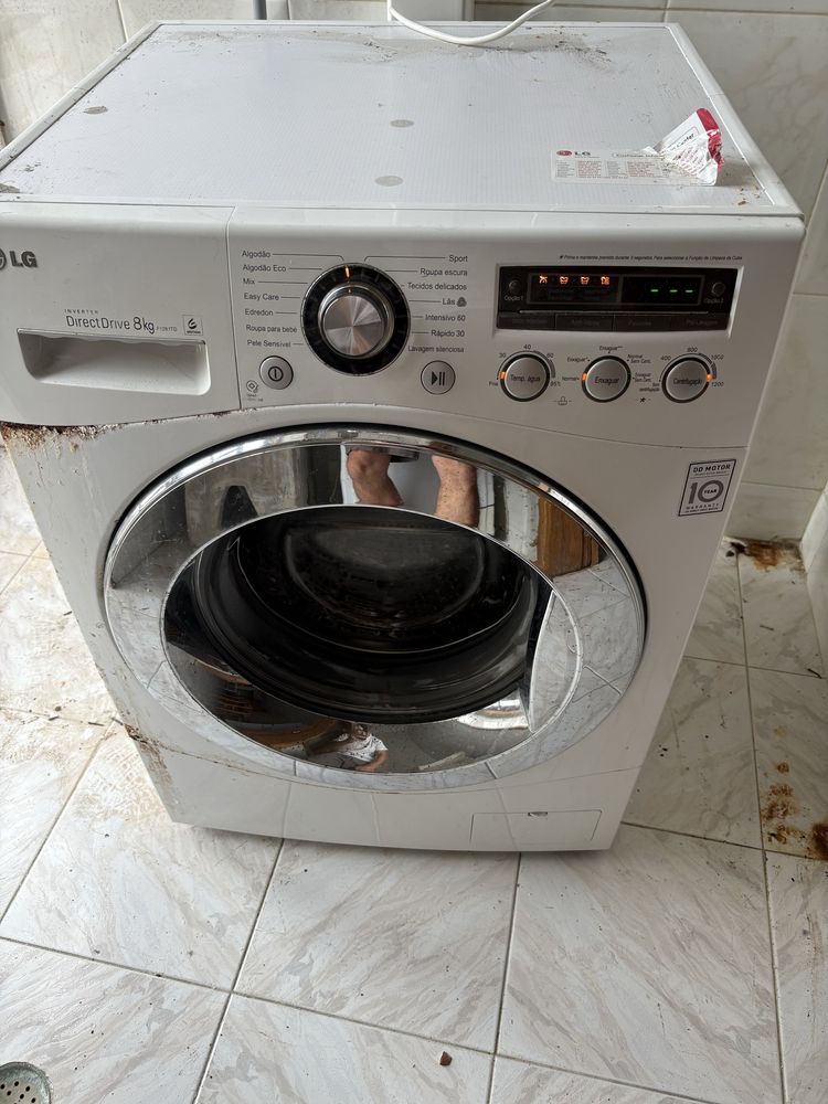 Maquina lava roura LG