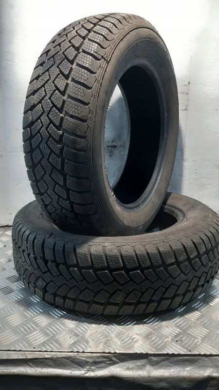 Opony Zimowe Bieżnikowane 2x Arktic 185/65 R15/2023r