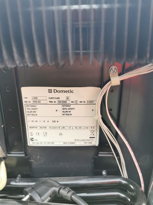 Lodówka dometic absorbcyjna