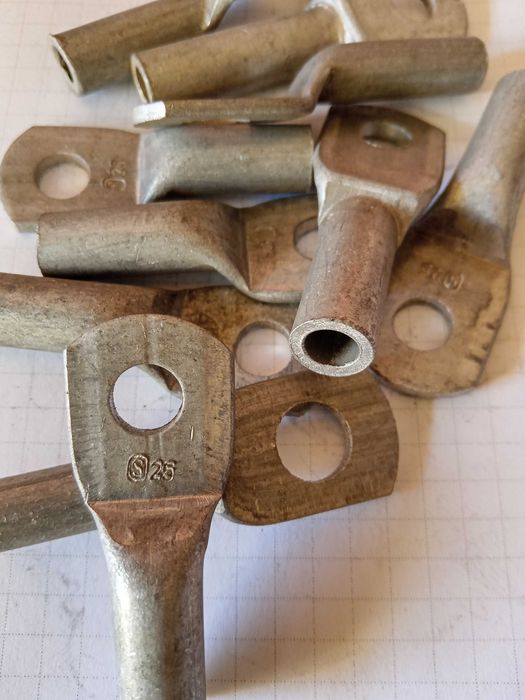 Koncówka kablowa aluminiowa 25