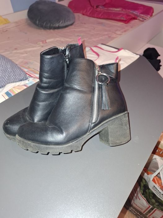 Pół kozaczki rozmiar 38