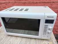 Продам Инверторную микроволновку Panasonic