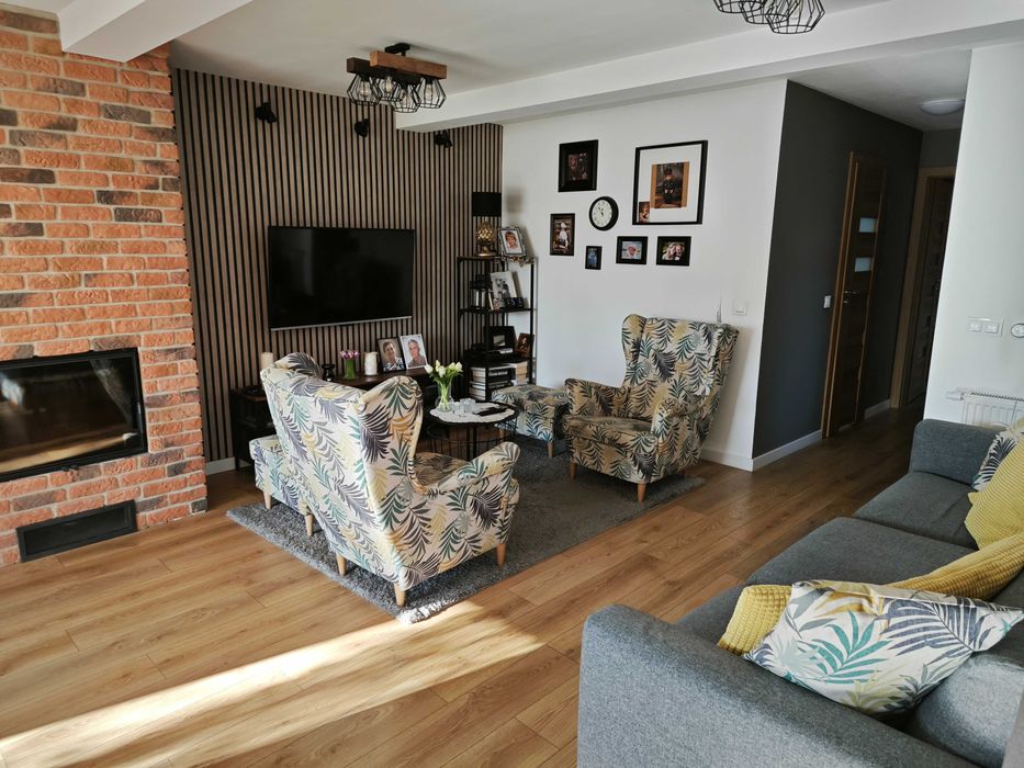 Komfortowy,energooszczędny dom w sercu Tuszyna-gotowy do zamieszkania!