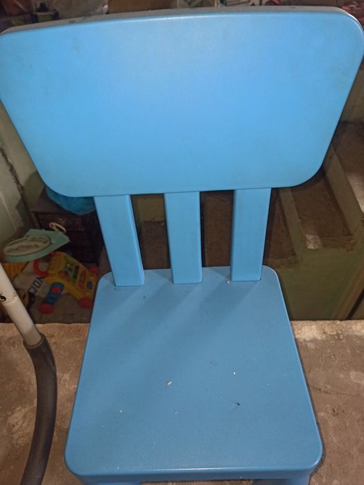 Stolik mamut z krzesłami