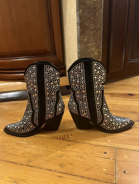 Козаки ковбойки сапоги