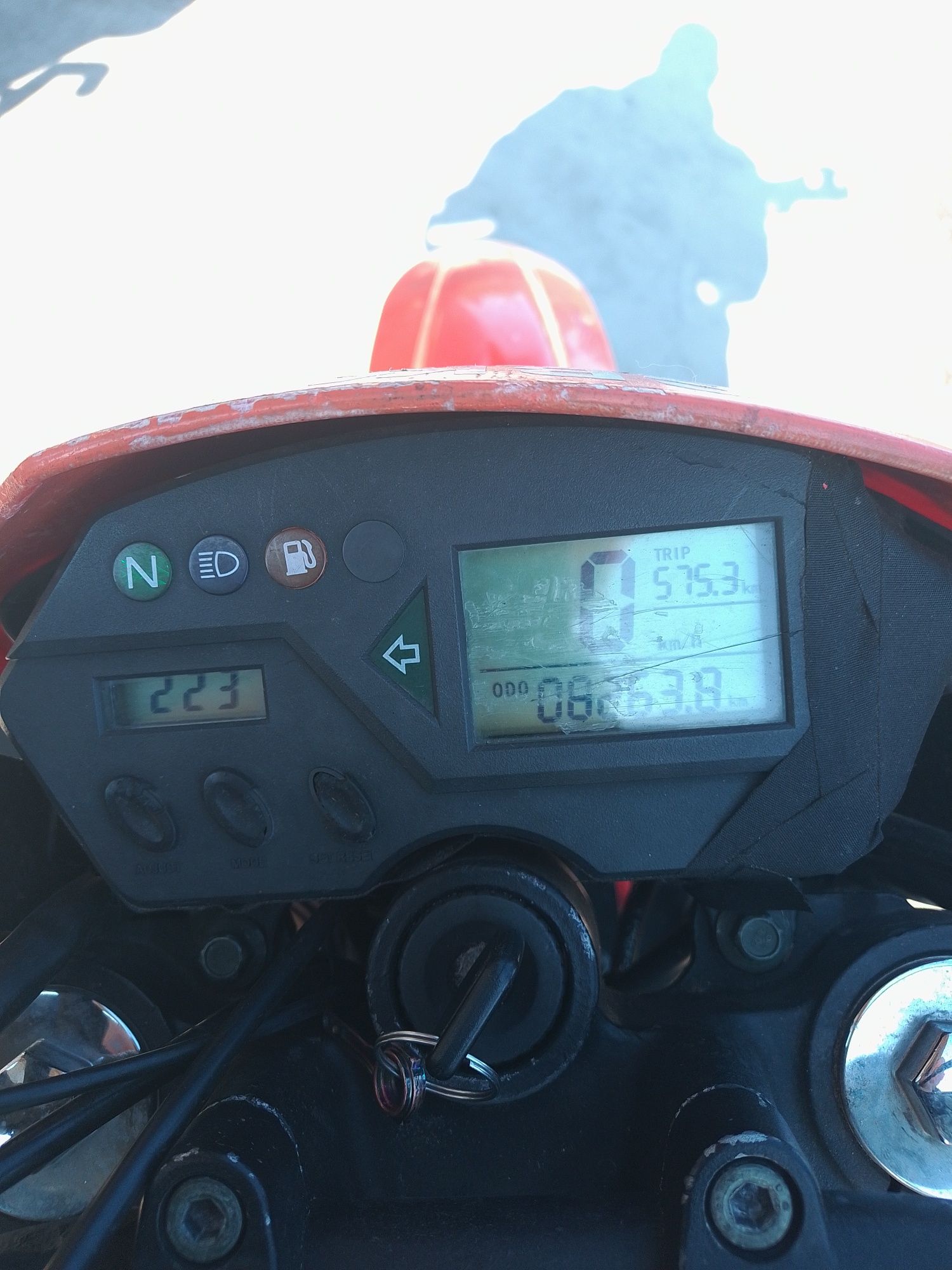 Лонсин рейнжер 200куб.7000    800,Дол.
 пробег