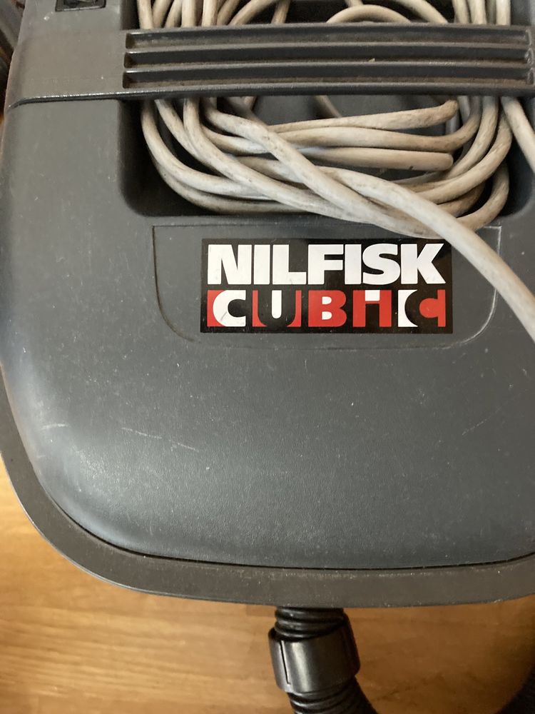 Aspirador Industrial Nilfisk