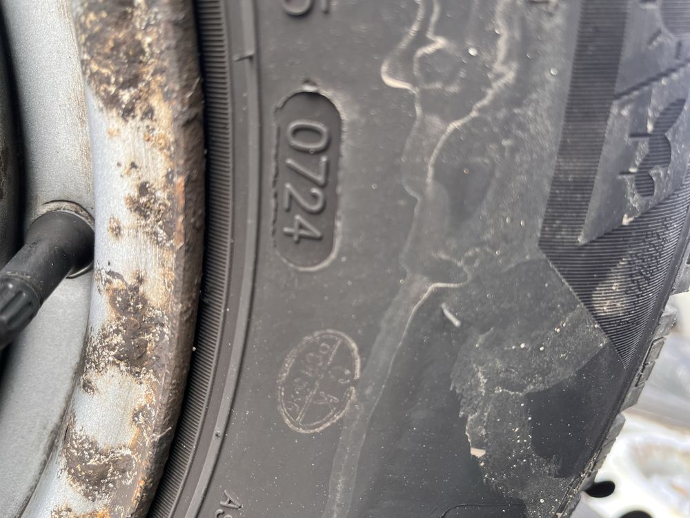 Mercedes sprinter 906 kola 235/65r16c