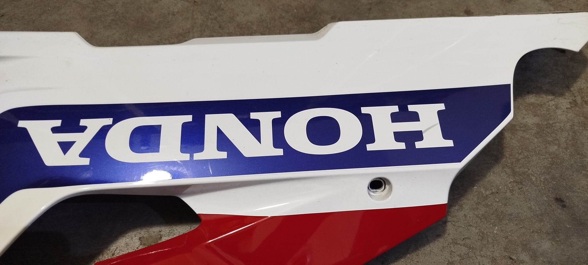 Honda cbr1000rr 2017 owiewka prawa pług HRC sc77