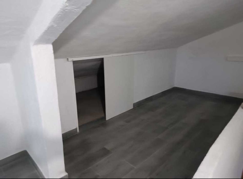 Casa - Tipologia  T1 visita de 6 a 8/12