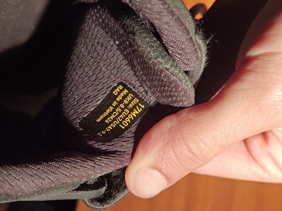 Vibram Five-finger (42)