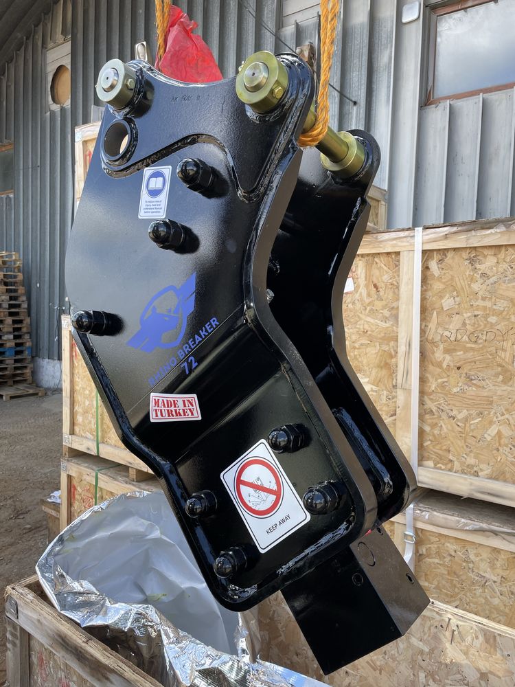 Гідромолот RHINO 72 для JCB 3cx, 4cx, CAT 428,432,444