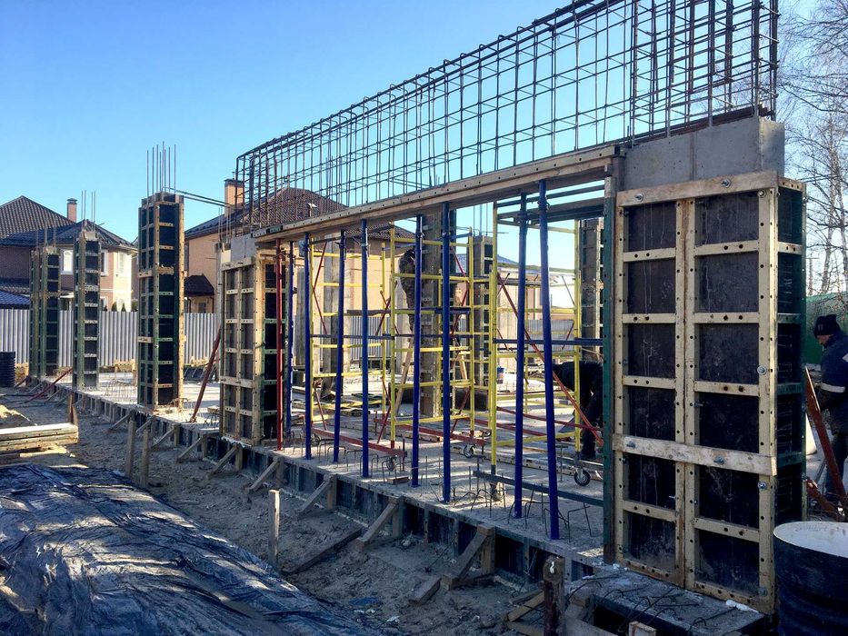 Профессиональные монолитчики 50 человек, любые монолиты