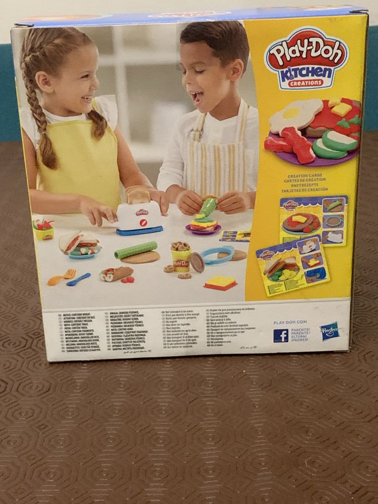 Play-Doh kitchen creations NOVO