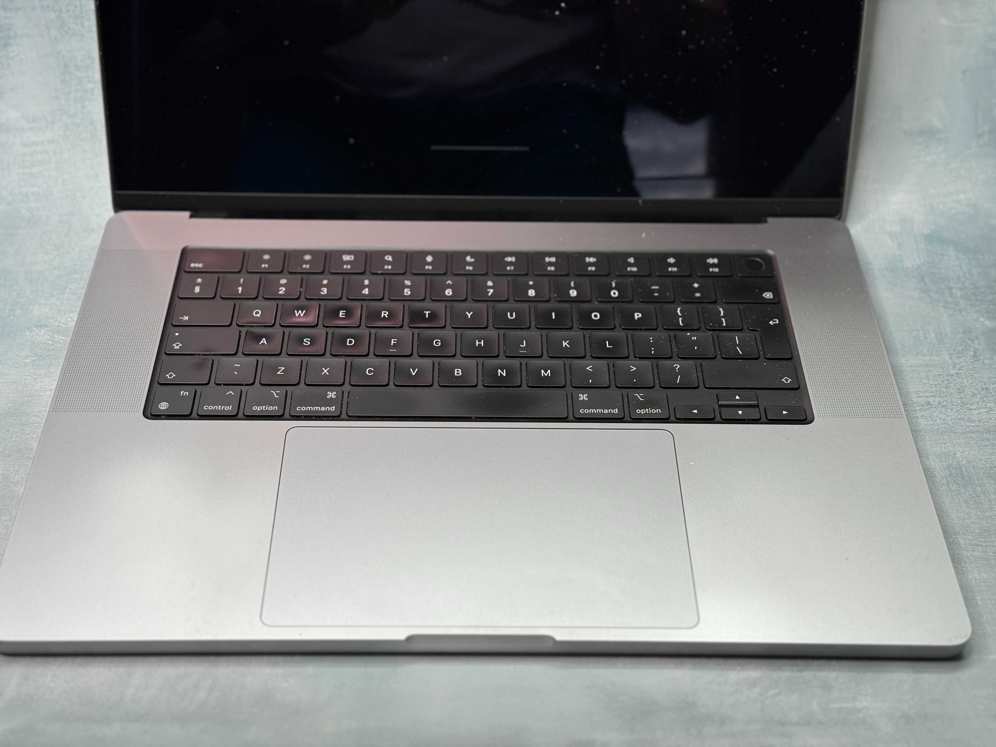 MacBook Pro 16” 2021 M1 Pro 32GB RAM
