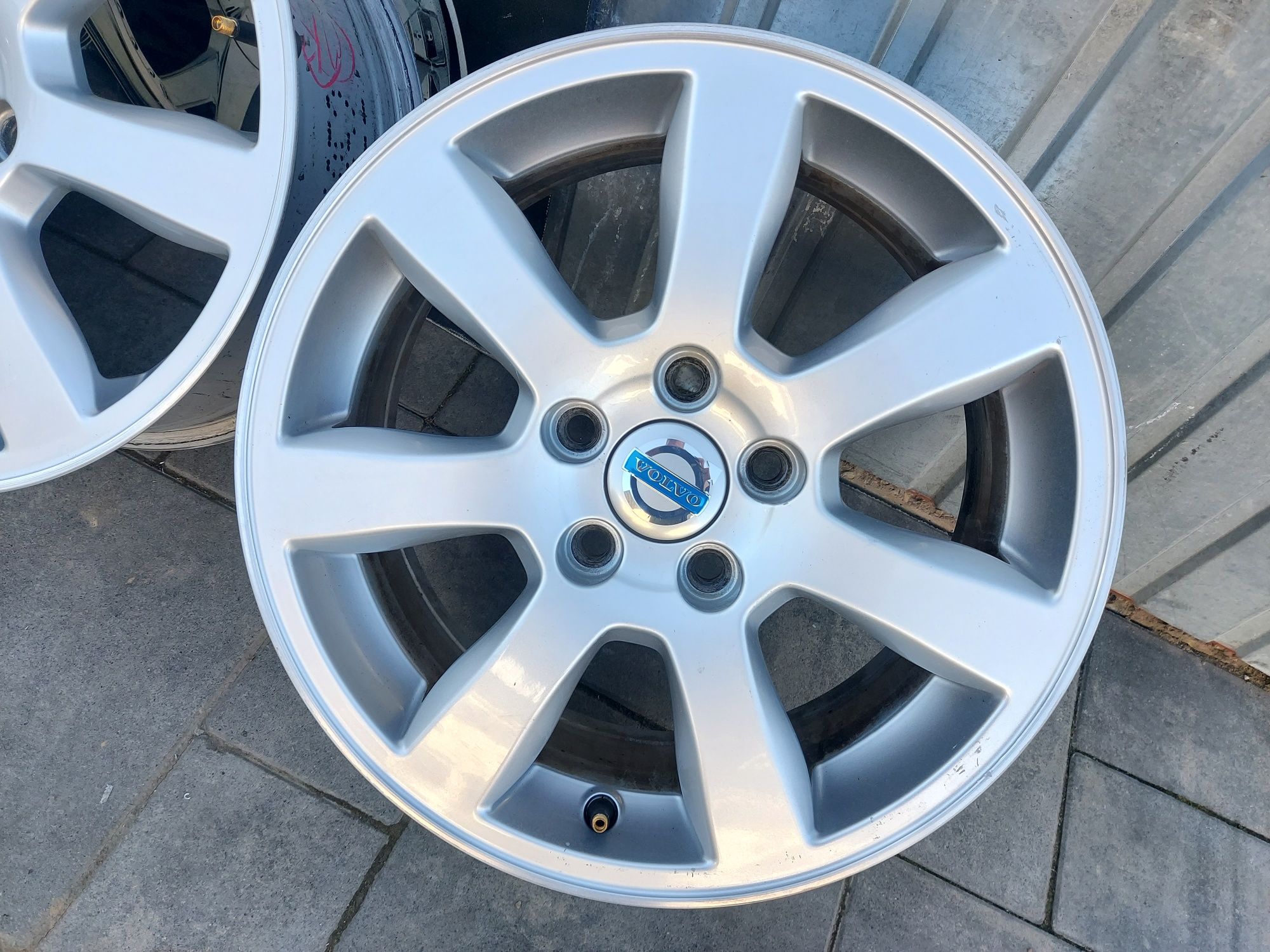 Alufelgi 16 cali 5x108 Volvo Oryginał V40