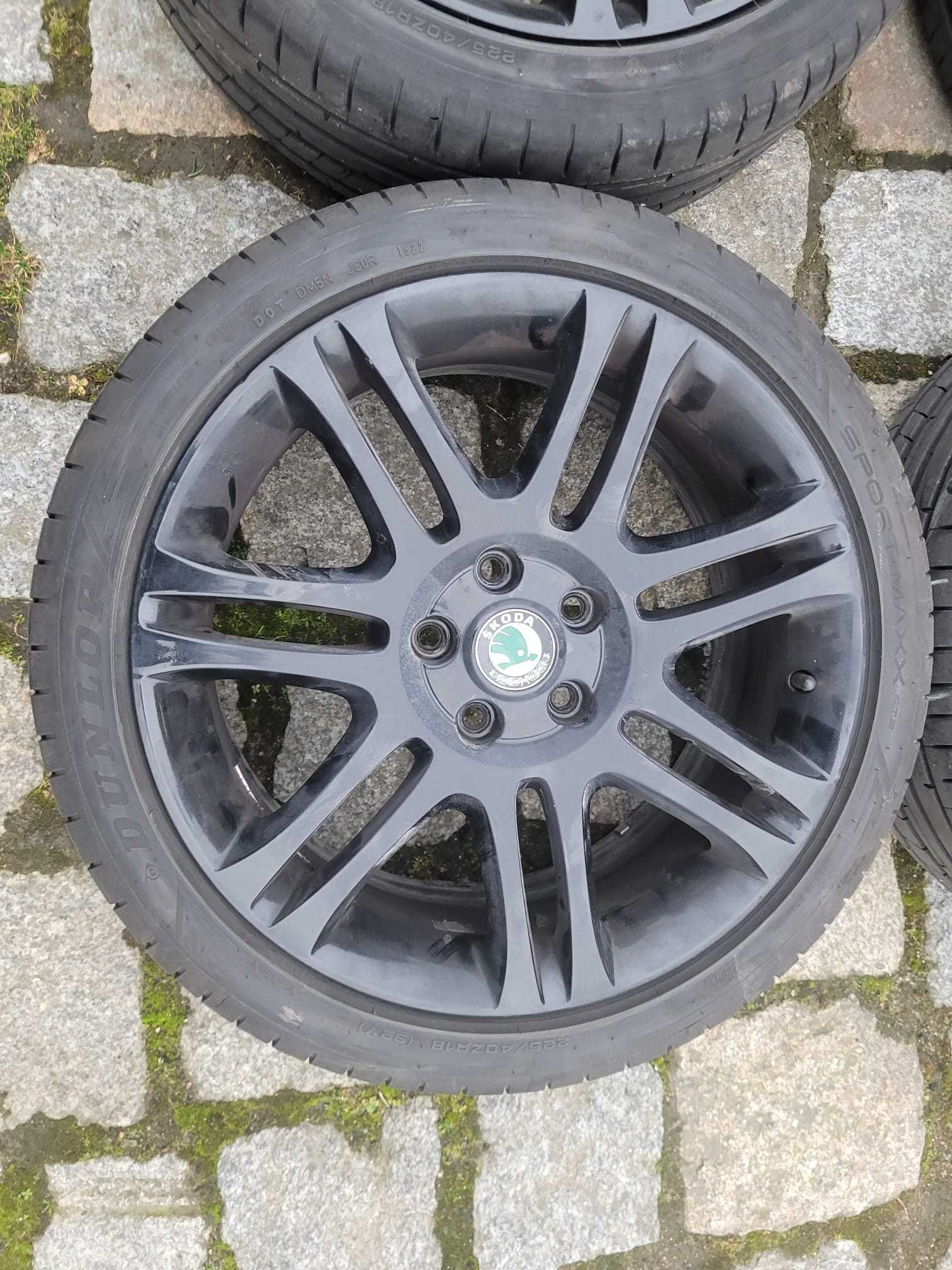 Oryginalne koła letnie 18" 5x112 ET46 SKODA Superb Dunlop Sport Max