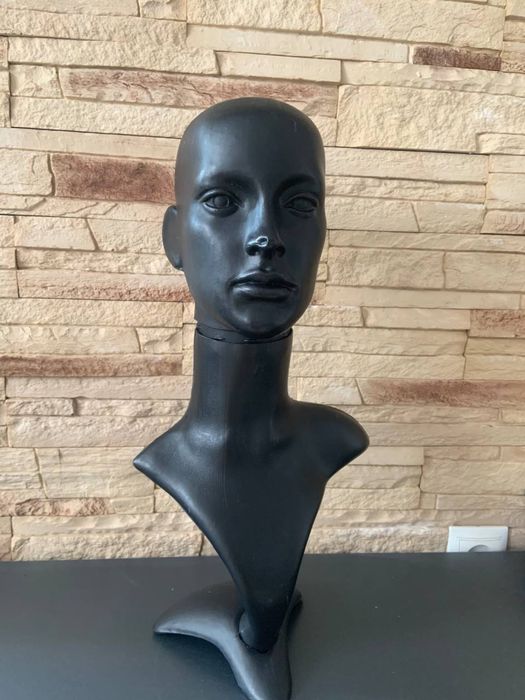 Продам манекен б/у в хорошому стані