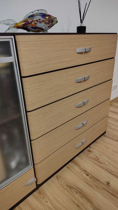 DUŻY ZESTAW MEBLI SALONOWYCH wenge/jasne drewno (Komoda, Witryna, RTV)