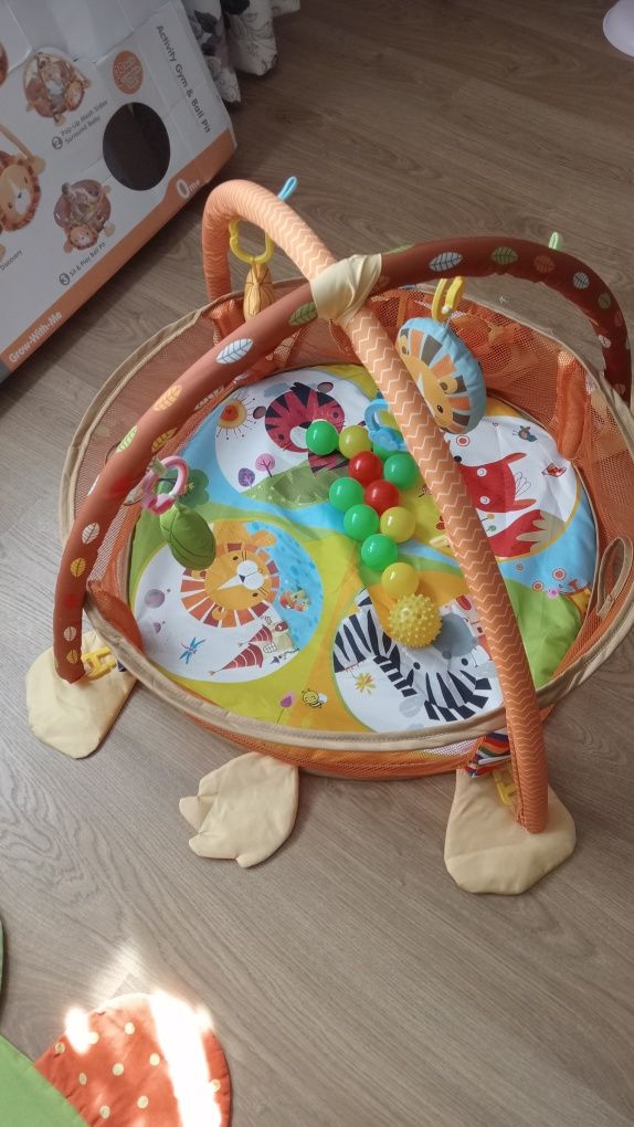 Mata edukacyjna dwie sztuki( basenik) z piłeczkami