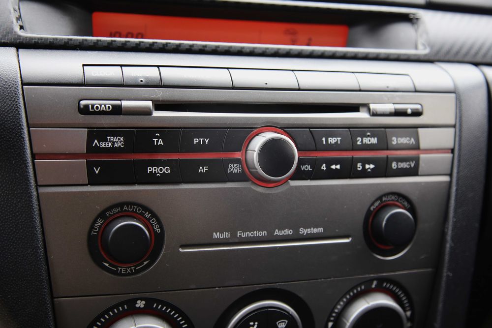 Продам Mazda 3 2006