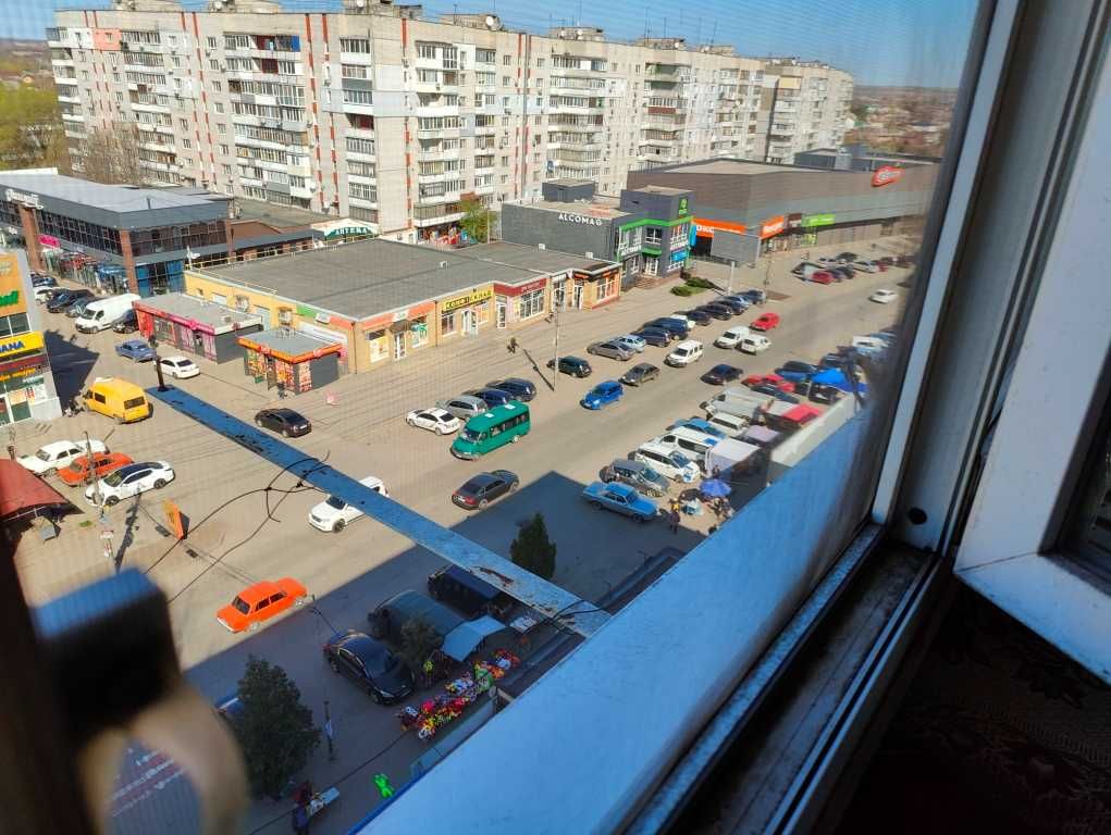 Здам 2 кімнатну квартиру в центрі без рієлторської комісії