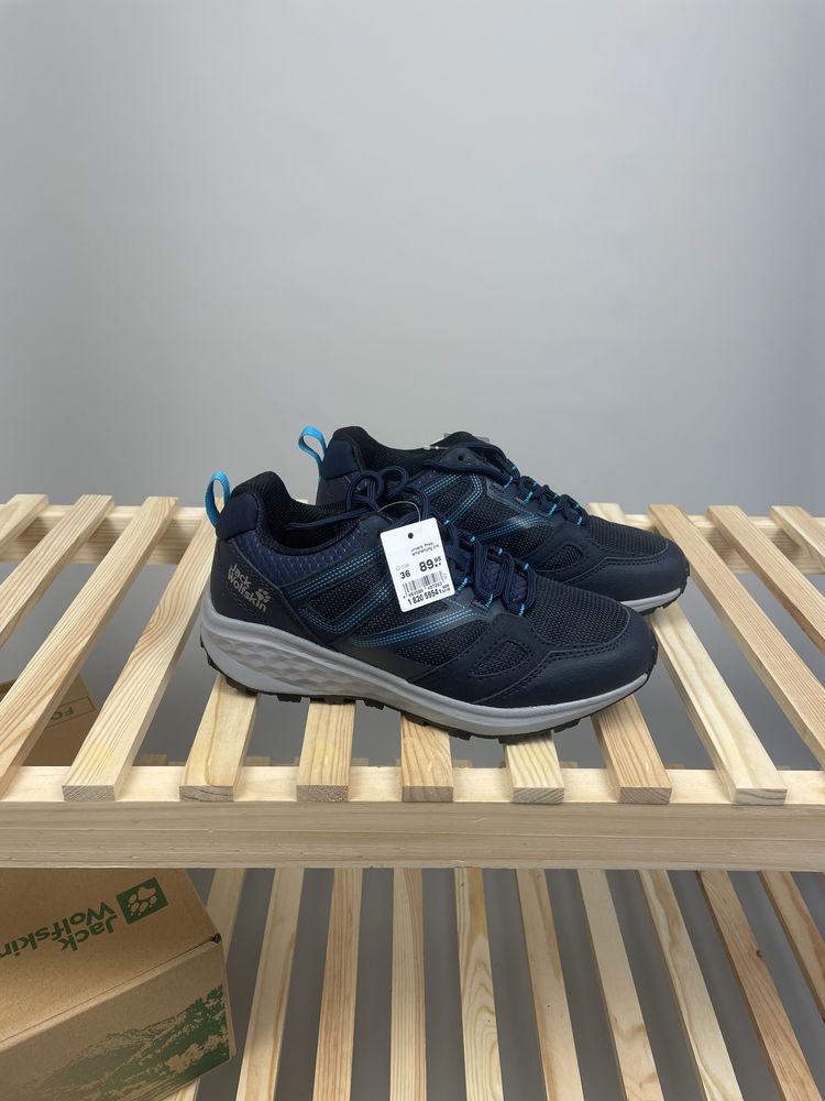 Кросівки чоботи Jack Wolfskin 36, 39 south striker low