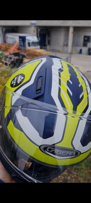 Мото шолом, шолом Caberg