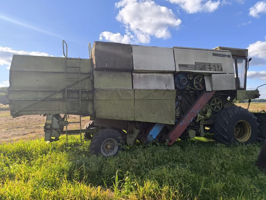 Kombajn Fortschritt E517 na części