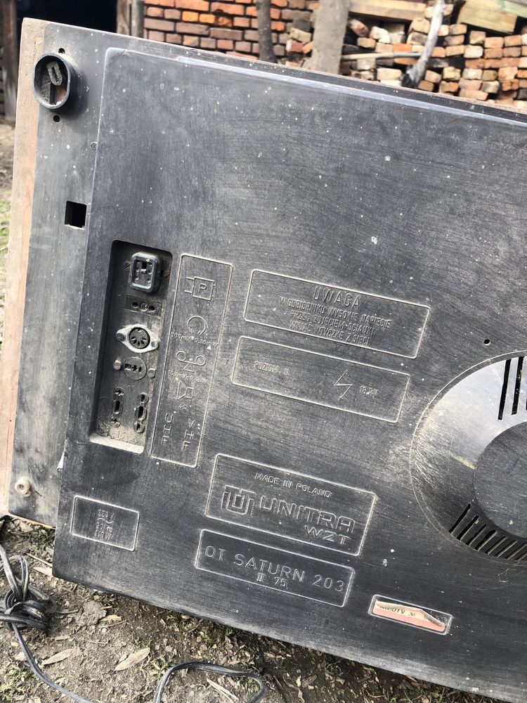 Zabytkowy telewizor