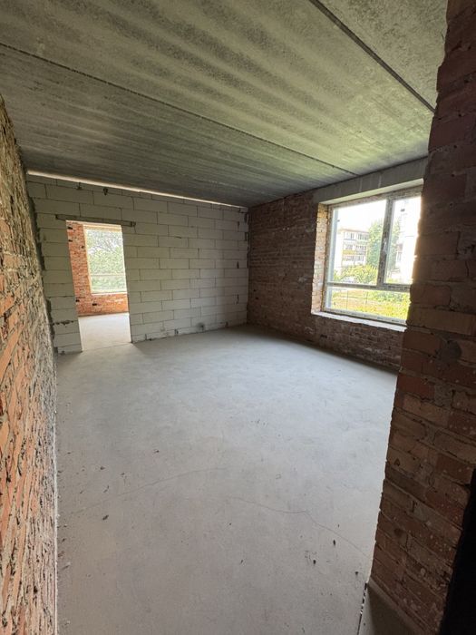 1-кімнатна квартира 40 м² у зданому будинку. ТЕРМІНОВО!
