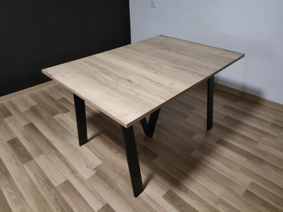 Nowy stół rozkładany do 330cm. Metalowe nogi