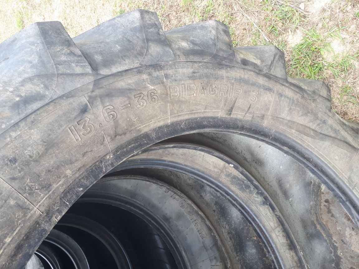 Ładna para opony zachodnie MICHELIN BIBAGRIP 3 Rolnicze 13.6 R - 36