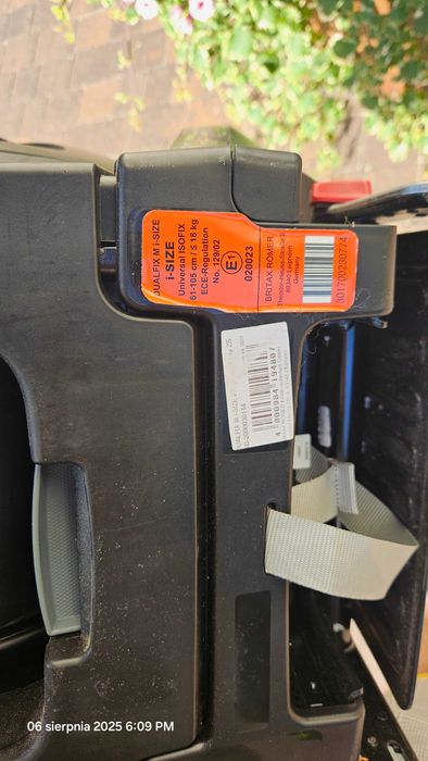 Fotelik  Britax Dualfix M iSize  RWF 0-18kg 61-105cm obrotowy