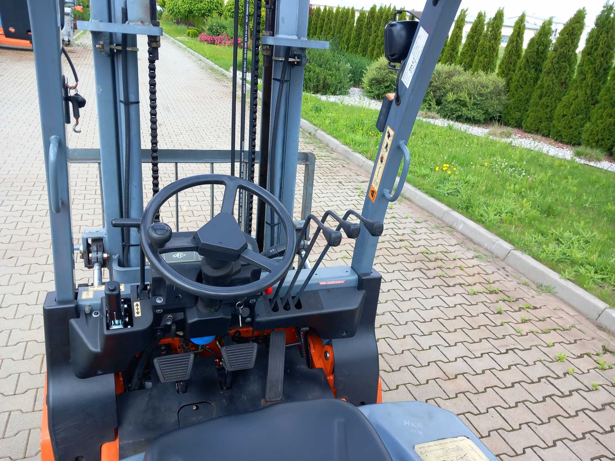 Wózek Widłowy Spalinowy 2,5t Maszt 3,3m Diesel