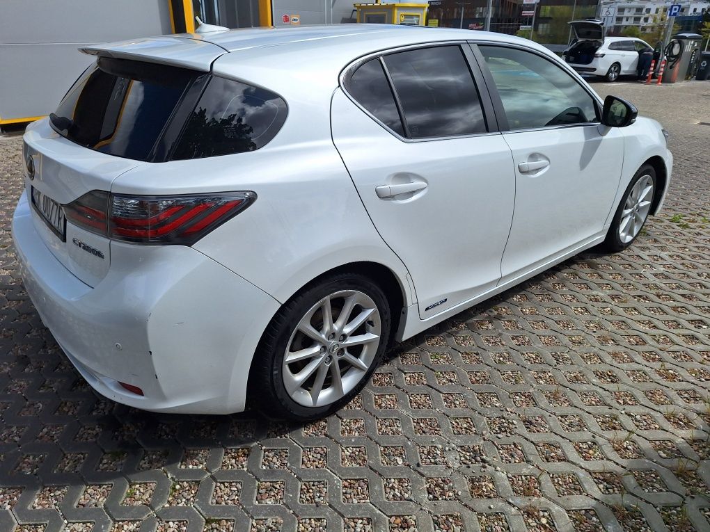 Lexus ZAMIANA  Na inne auto
