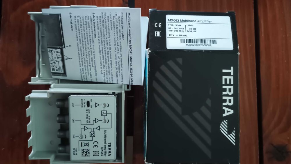 Wzmacniacz masztowy MX-062 FM/VHF/UHF 12V TERRA