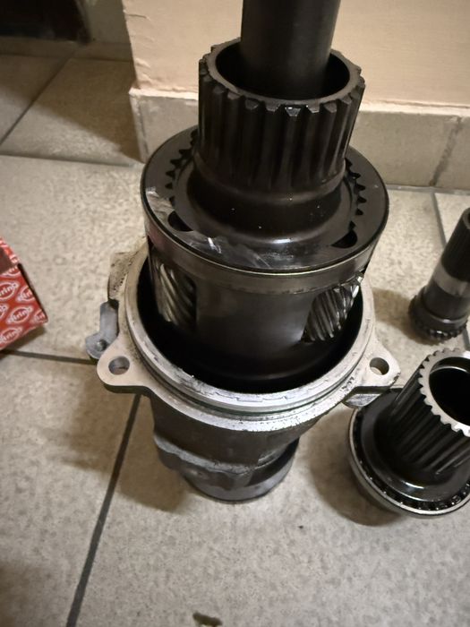 Роздатка Jeep Cherokee TrailHawk 2019