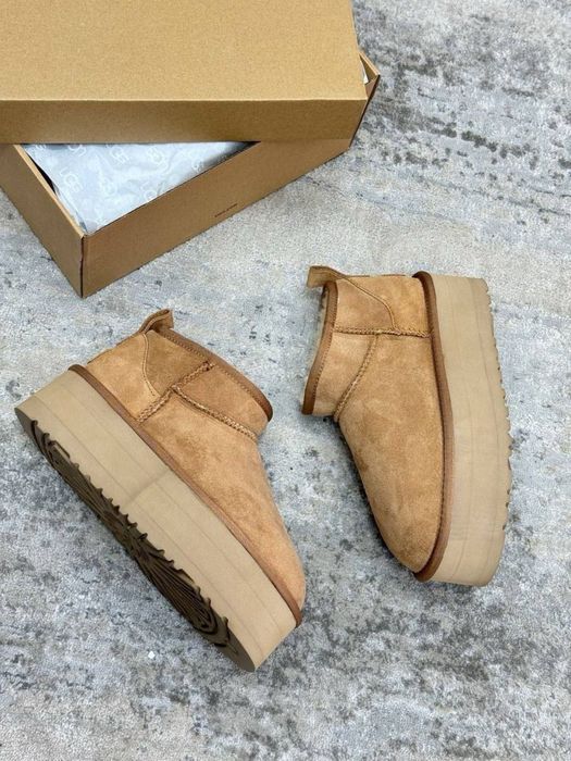 UGG руді жіночі, розмір 36,37,40