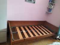 cama em madeira maciça + estrado