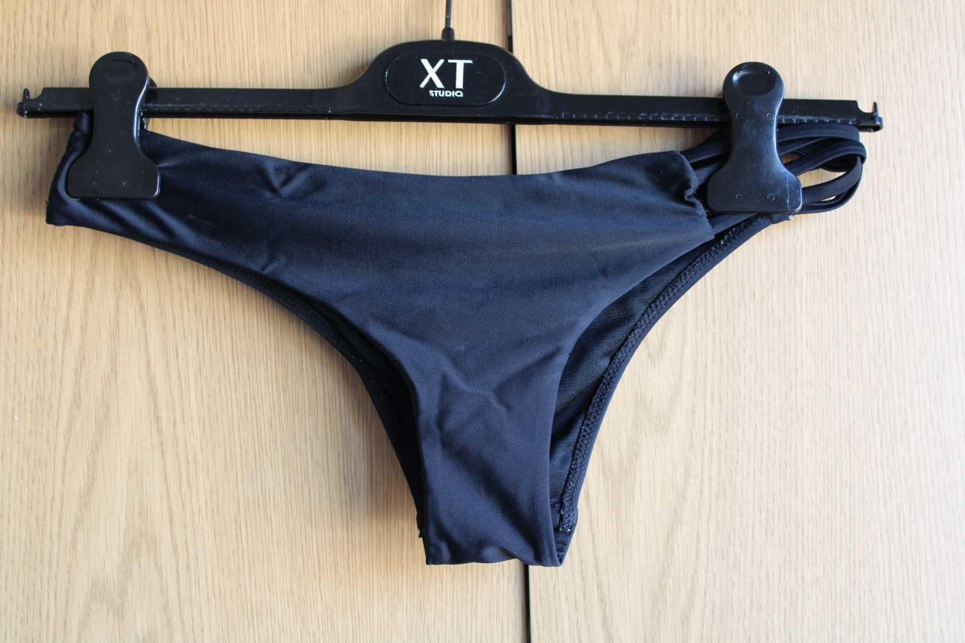 Cueca Bikini Aberta de Lado