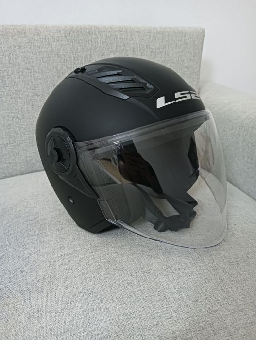 Capacete moto LS2