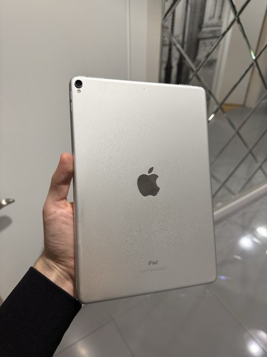 Ipad Pro 10.5 64gb Wifi Silver 120 герц екран з гарнатією