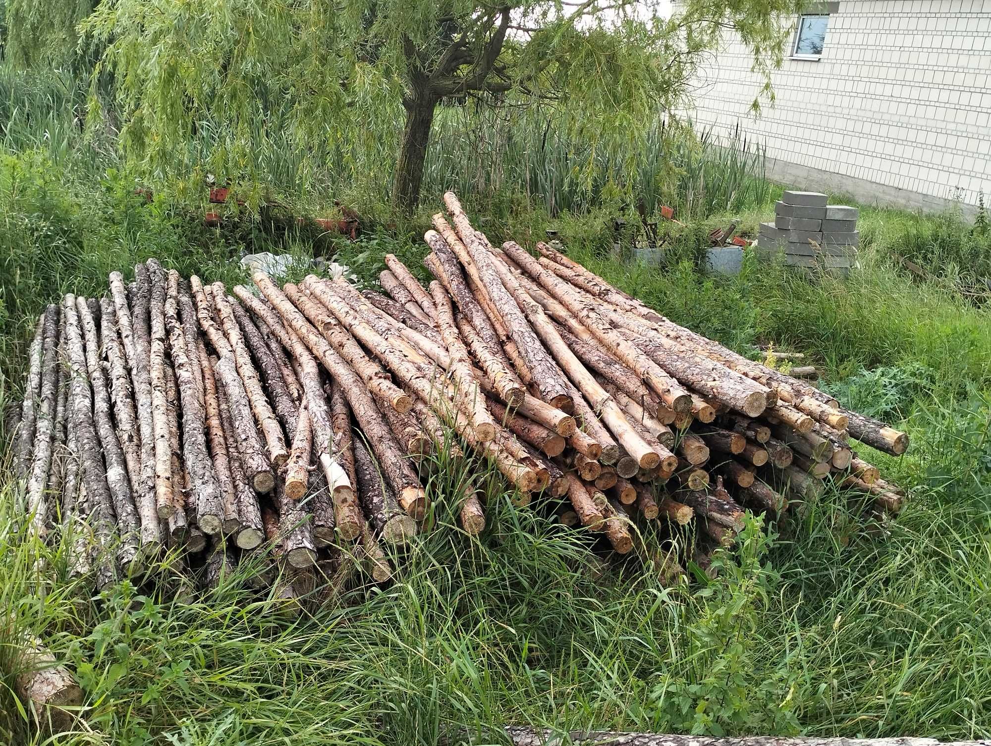 Sprzesam używane stemple budowlane i deski