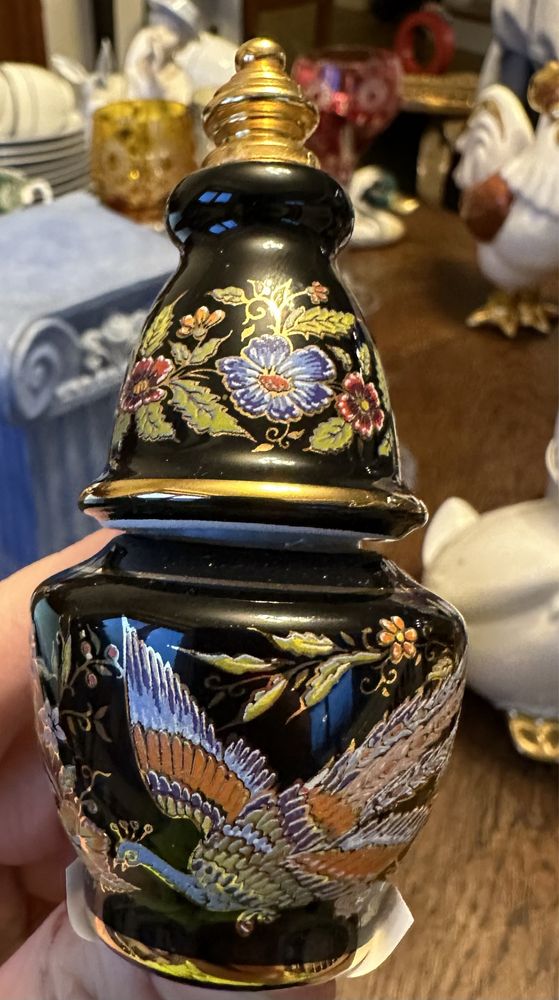 Dwa pojemniki na perfumy flakon dekoracja motyle ptaki 1090