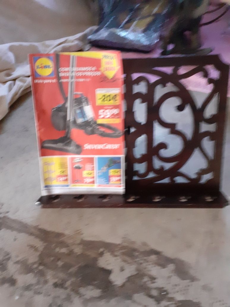 Suporte para Bíblia ou livros