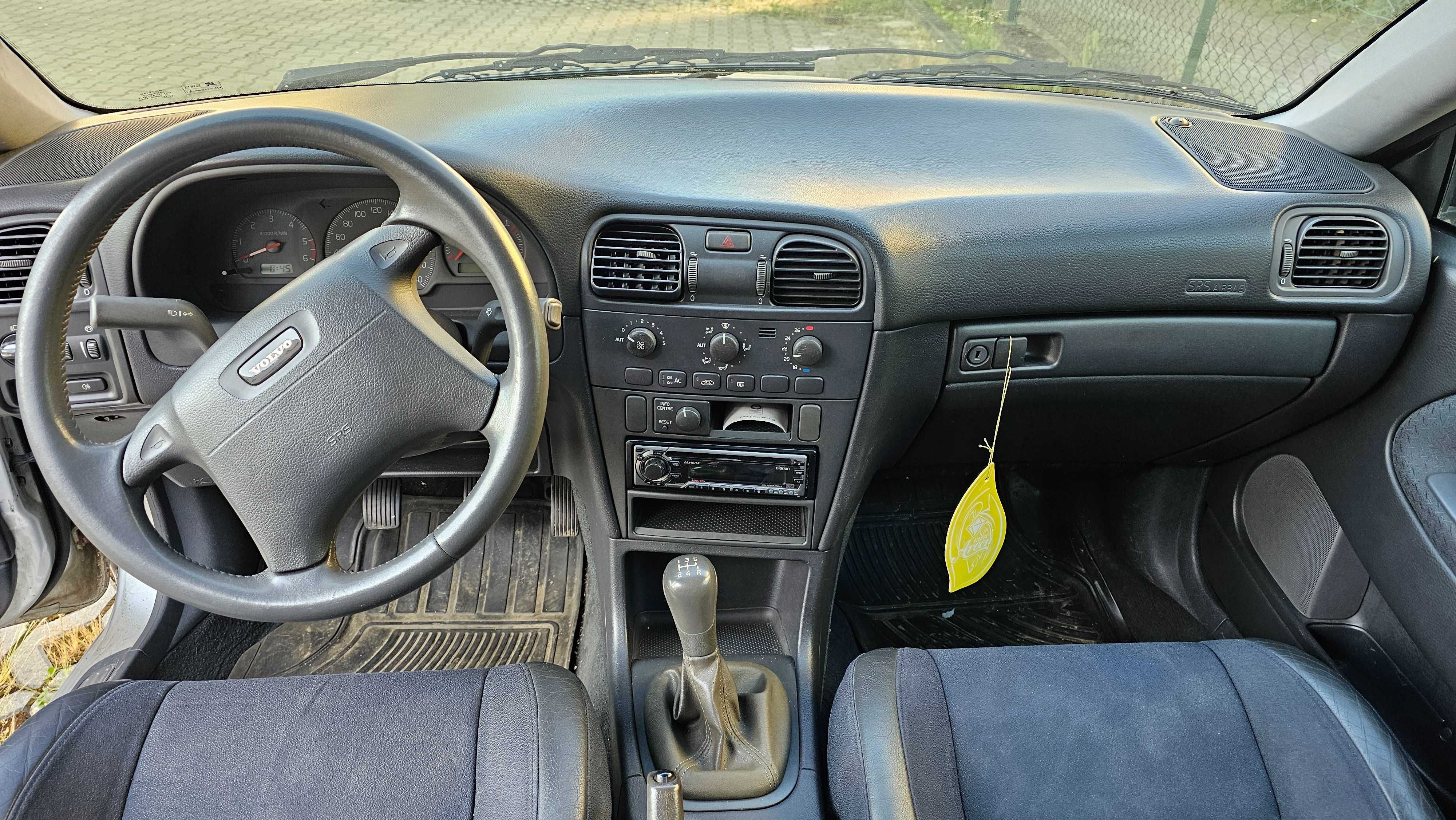 Volvo V40 2001, 1.9 diesel