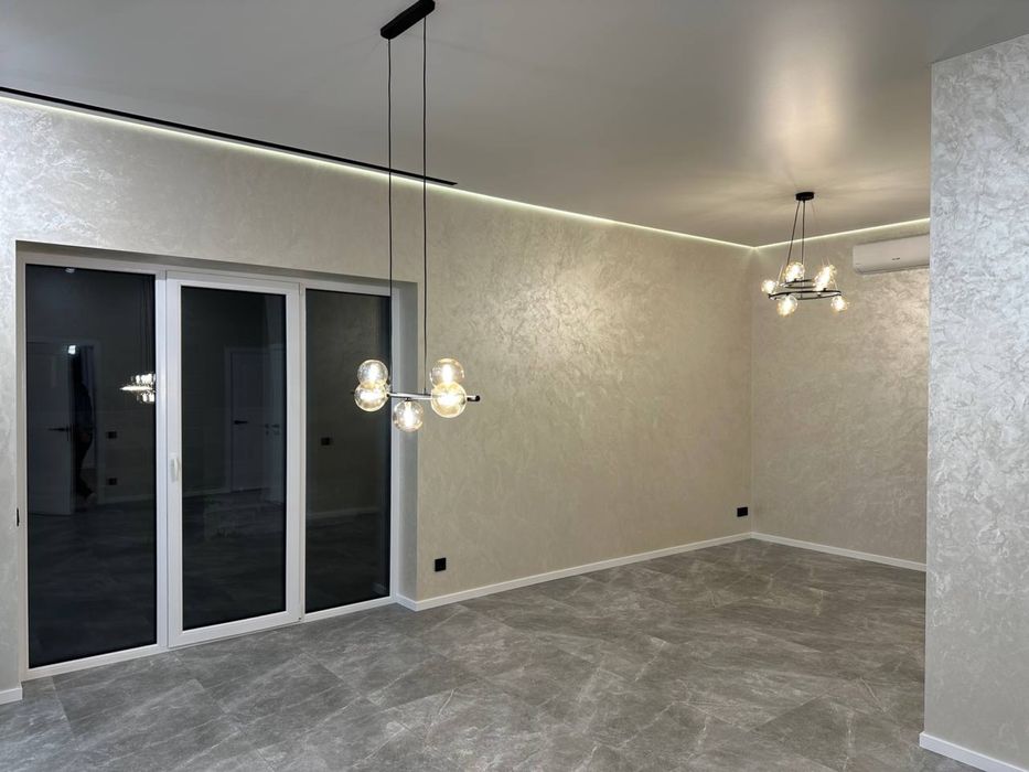 Приватний будинок з ремонтом, меблями, технікою Газ Електрика єОселя