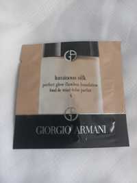 Giorgio Armani Luninous Silk podkład 10ml